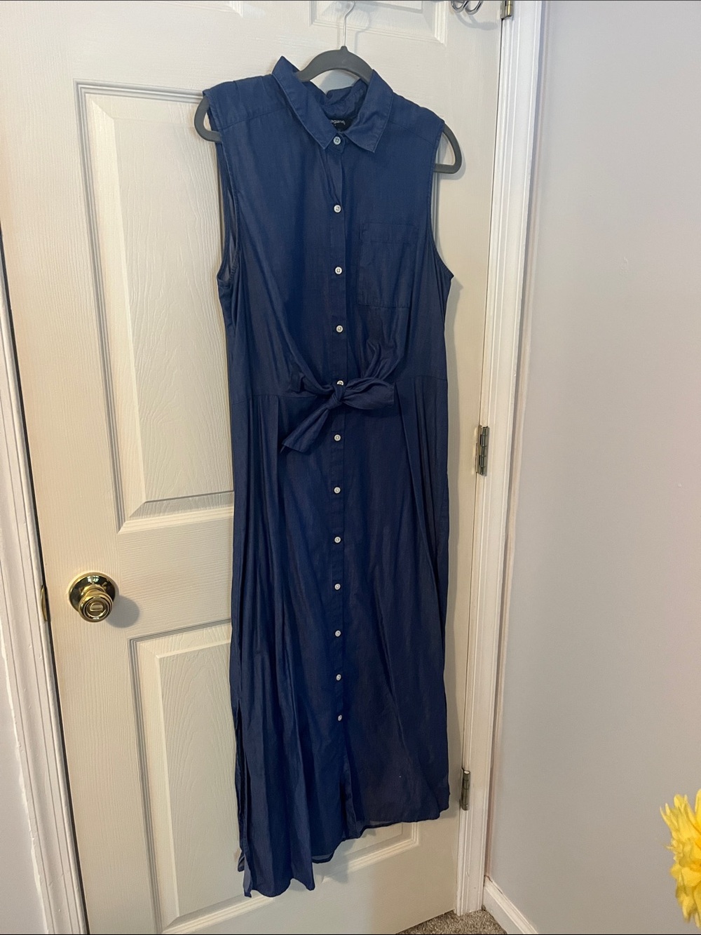 Sharagano Navy Sleeveless Button-Front Dress with Tie Waist